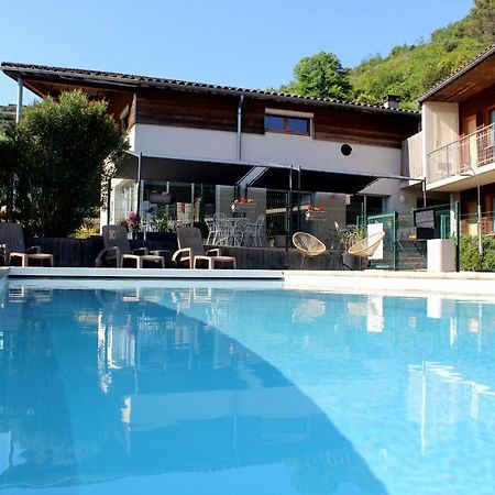 Hotel Le Vanseen Les Vans Kültér fotó