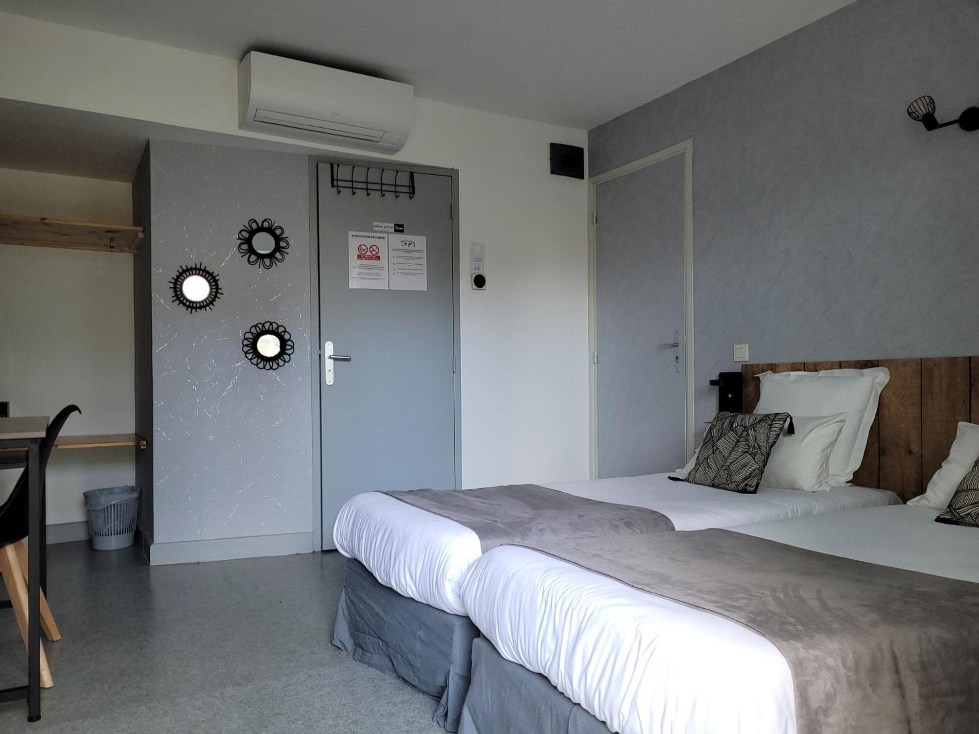 Hotel Le Vanseen Les Vans Kültér fotó