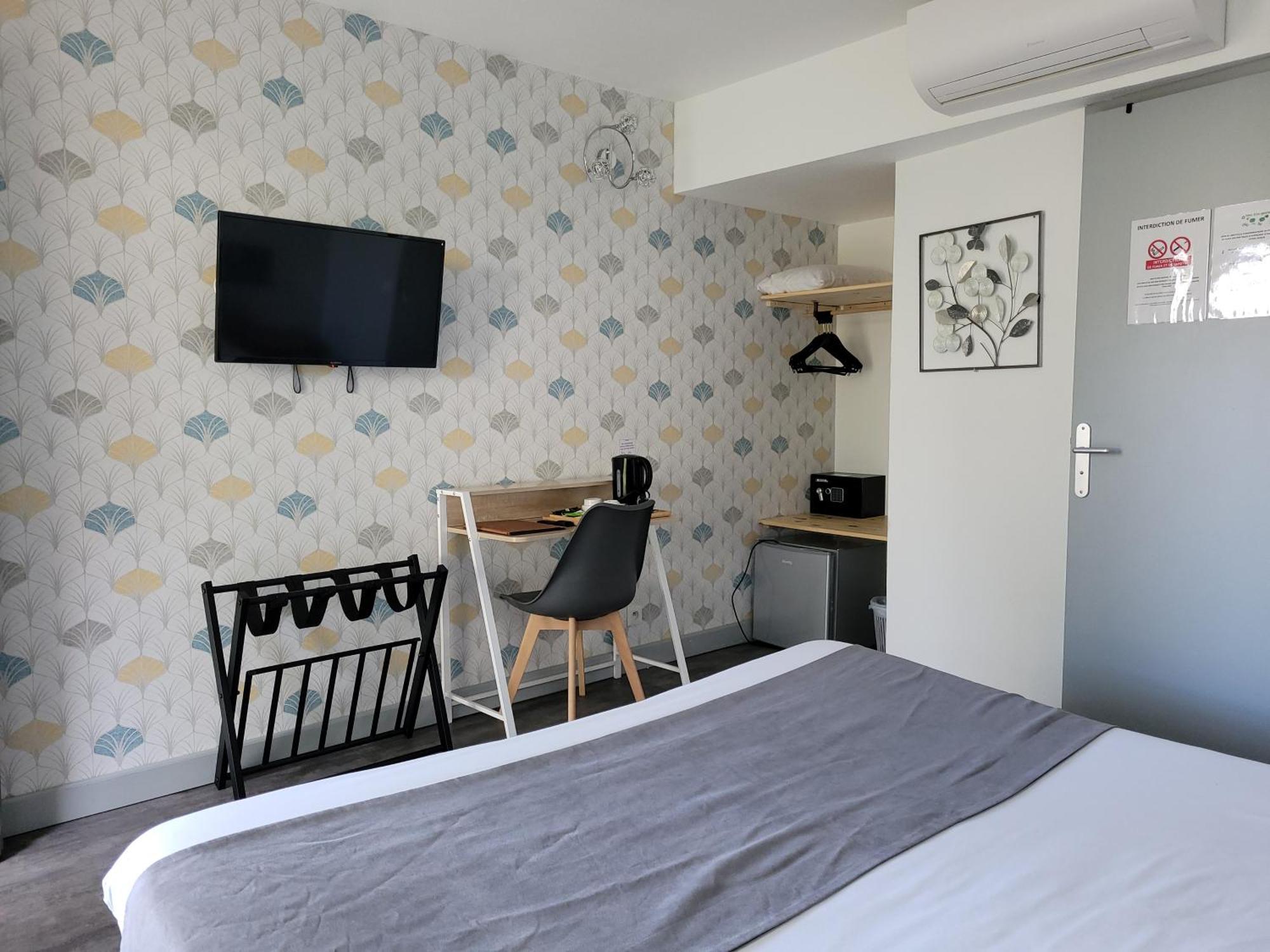 Hotel Le Vanseen Les Vans Kültér fotó