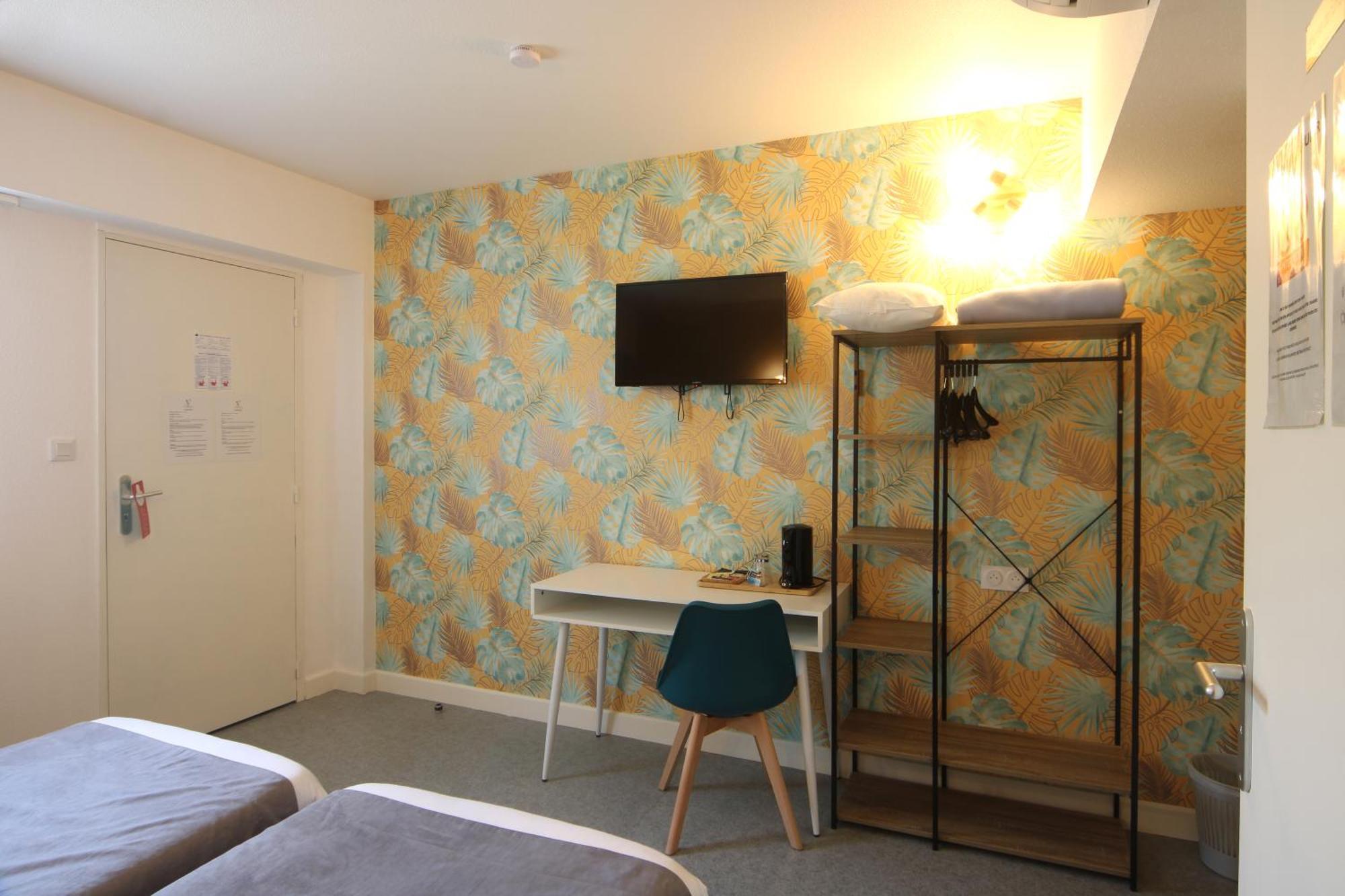 Hotel Le Vanseen Les Vans Kültér fotó